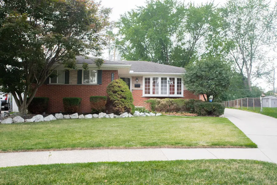 8905 Seminole, Redford, MI 48239 - #2