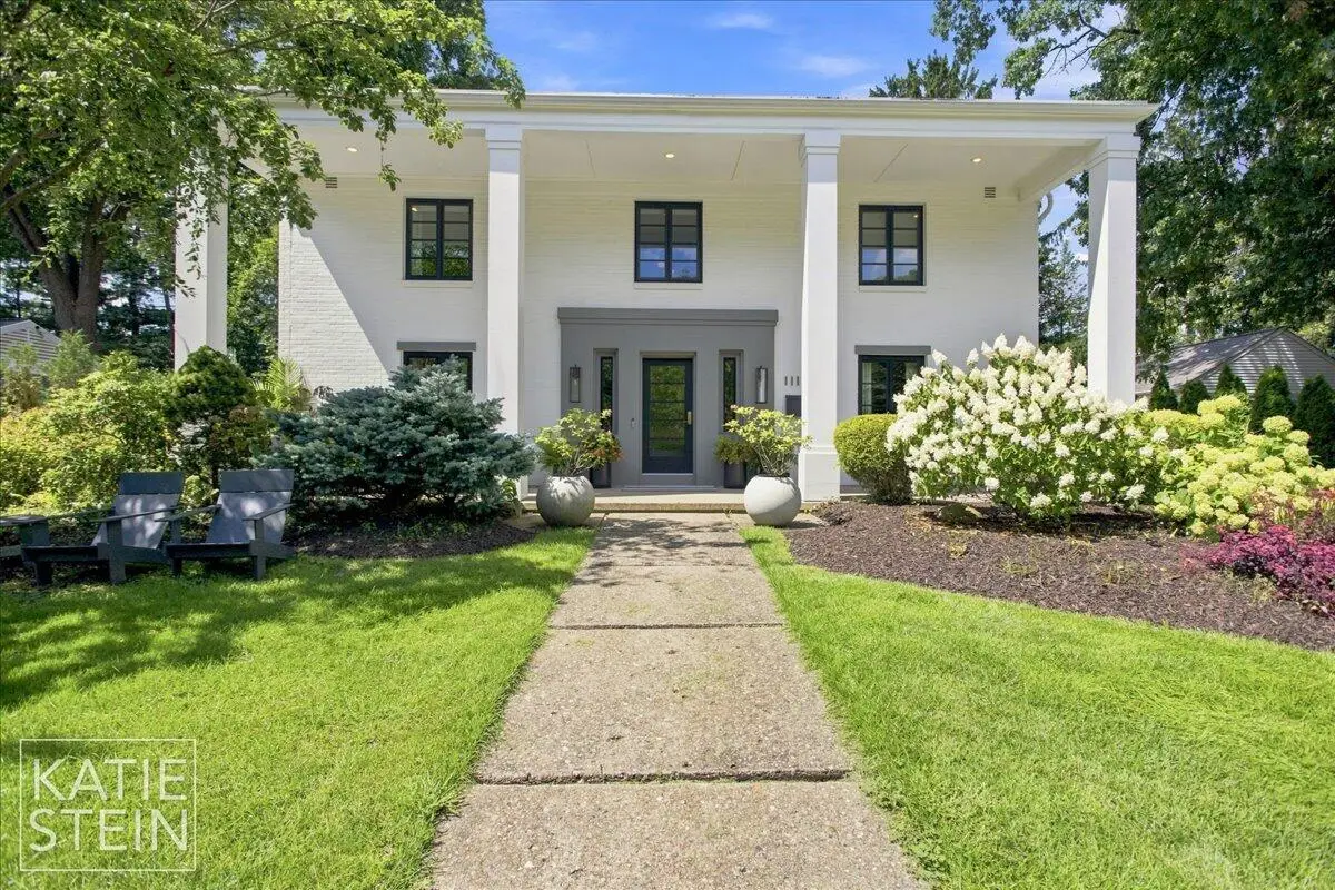 1111 Plymouth Avenue Se, East Grand Rapids, MI 49506 - #1