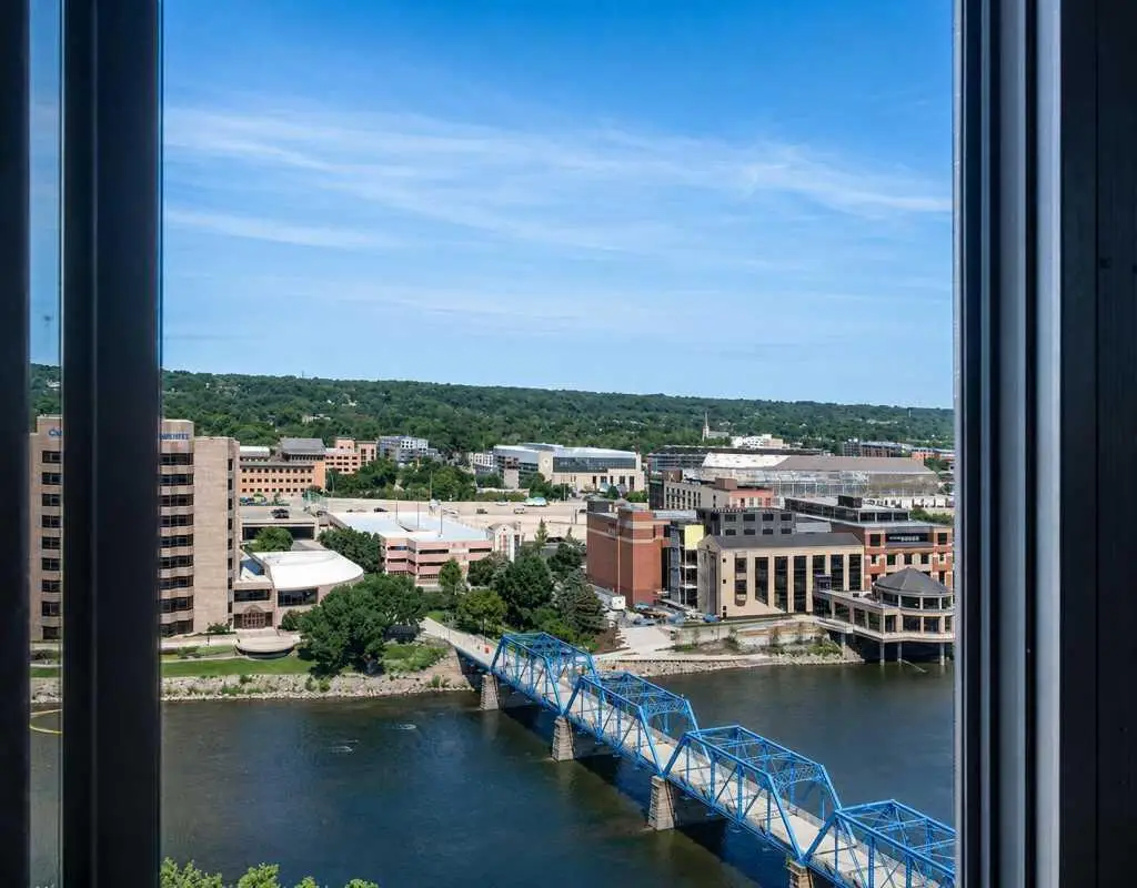 122 Campau Circle Nw, Grand Rapids, MI 49503 - #1