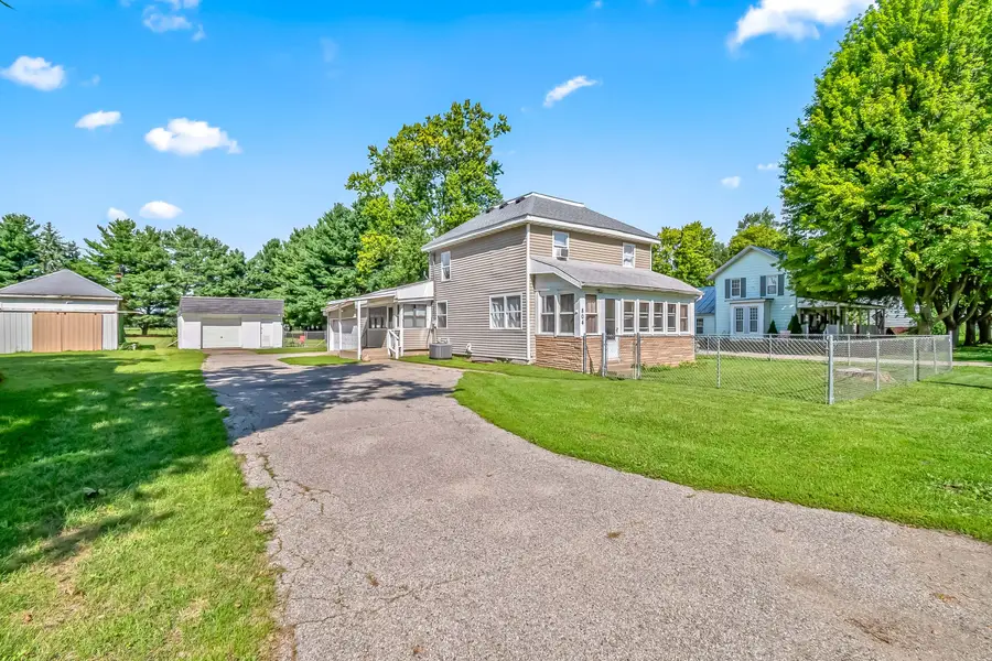 804 S Angola Road, Coldwater, MI 49036 - #2