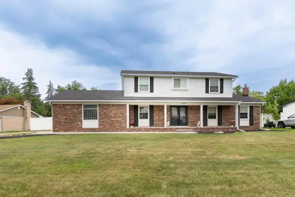 25569 Kilreigh Drive, Farmington Hills, MI 48336