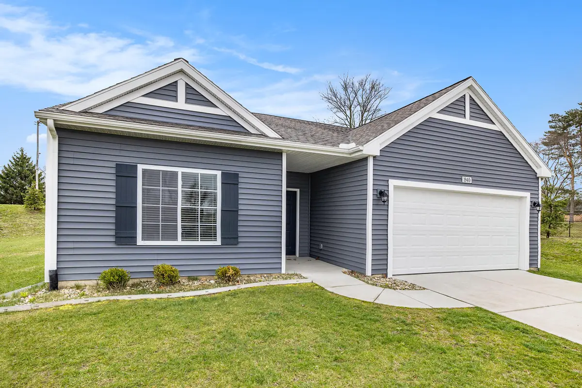 945 Ridgetop Circle, Kalamazoo, MI 49009 - #1