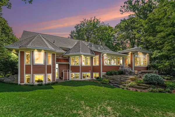 6935 Blue Water Lane, Fennville, MI 49408