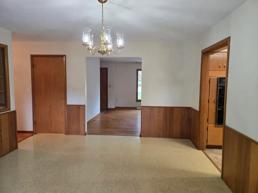 1970 S Valleyview Drive, Saint Joseph, MI 49085 - #3