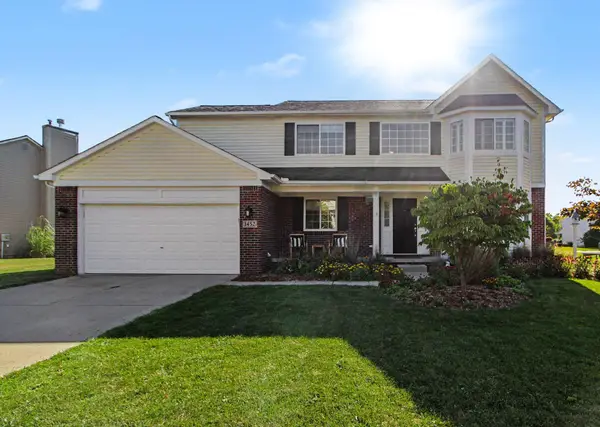 1452 Carston Lane, Chelsea, MI 48118