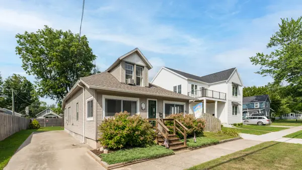 113 South Haven Street, South Haven, MI 49090