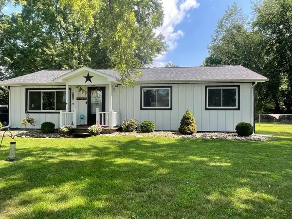 28624 Wilson Drive, Dowagiac, MI 49047