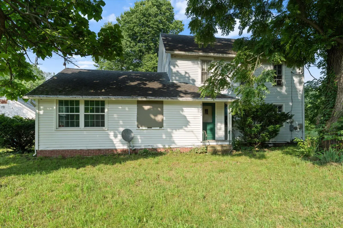 68201 Hess Road, Edwardsburg, MI 49112 - #1