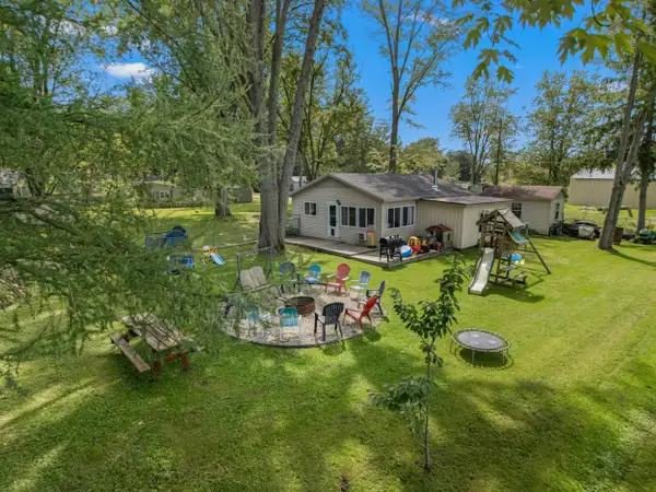 5343 Beverly Drive, Reading, MI 49274