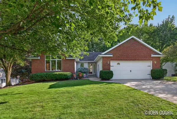 4808 Paramount Drive Ne, Grand Rapids, MI 49525