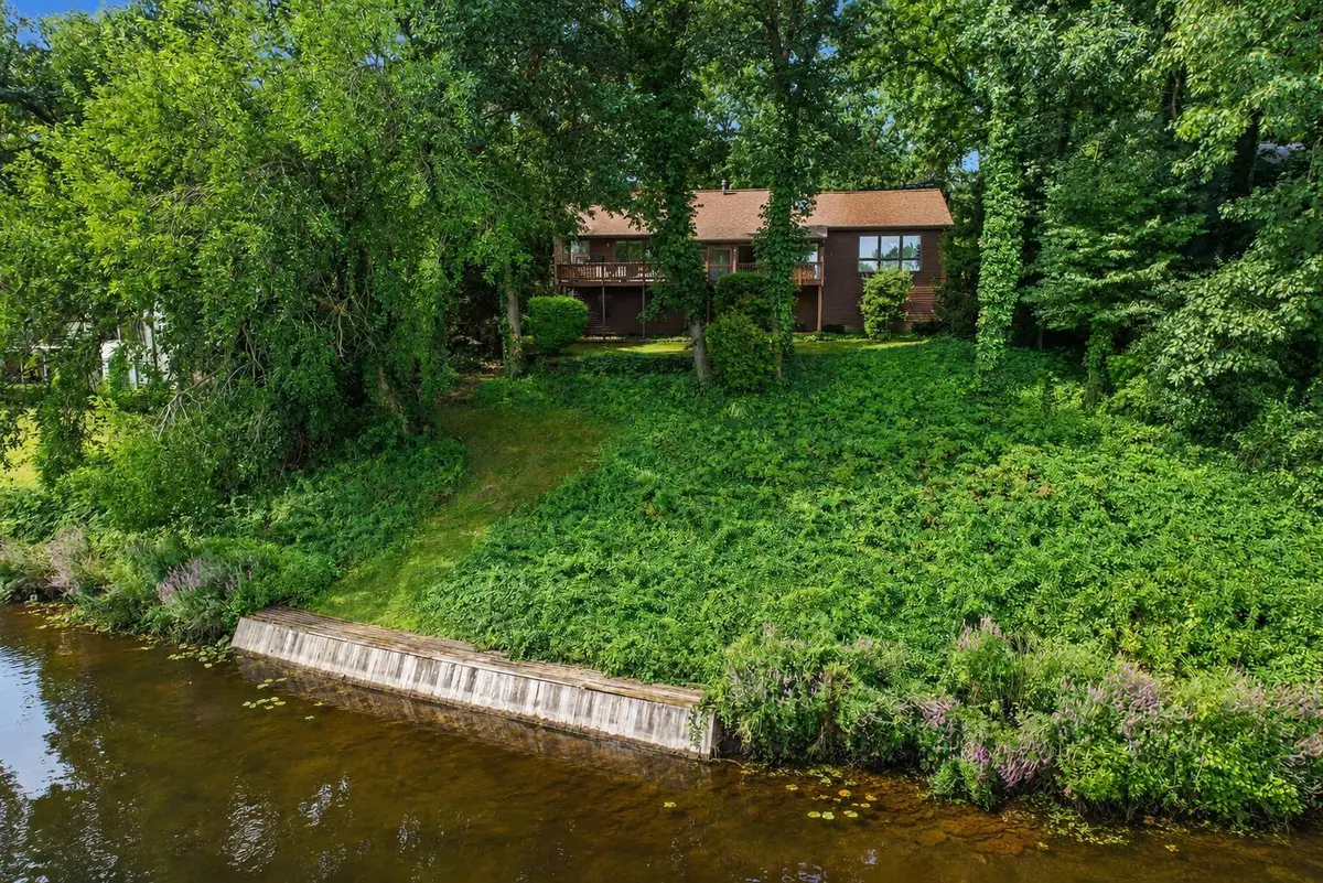 9808 Oak Forest Circle, Kalamazoo, MI 49009 - #1