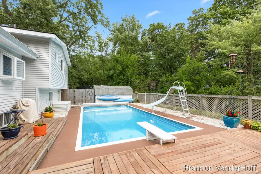 980 Bellewood Drive Se, Kentwood, MI 49508 - #2