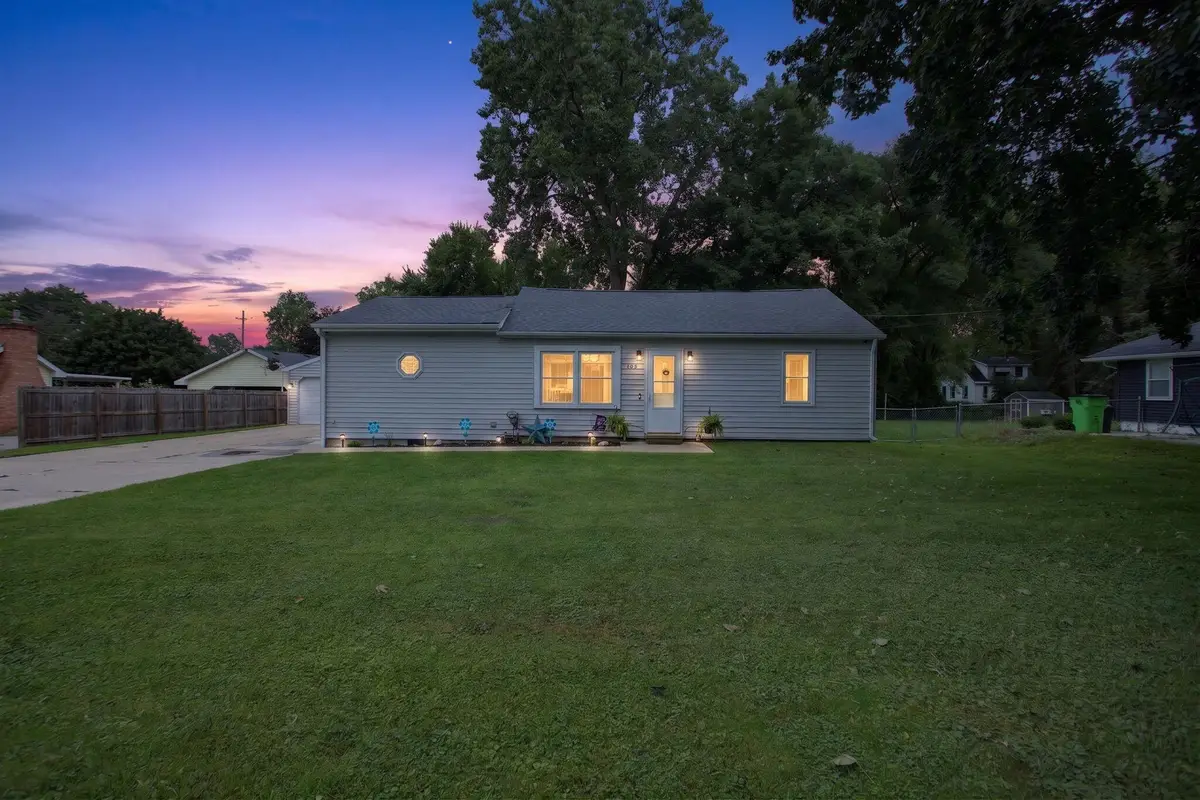 717 23rd Street, Jackson, MI 49203 - #1