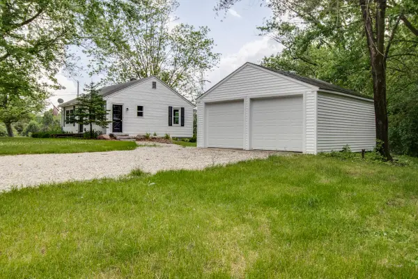 5995 Bauman Road, Battle Creek, MI 49017