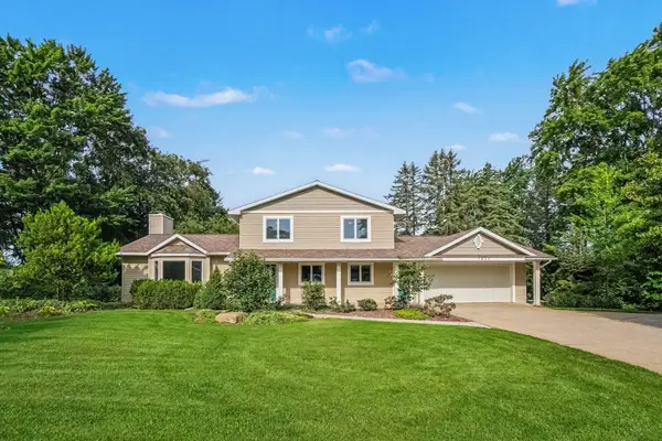 7811 Cardinal Drive, Jenison, MI 49428