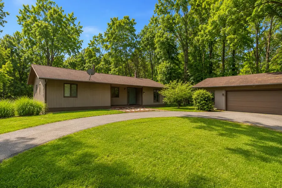 4736 Burton Street Se, Kentwood, MI 49546 - #2