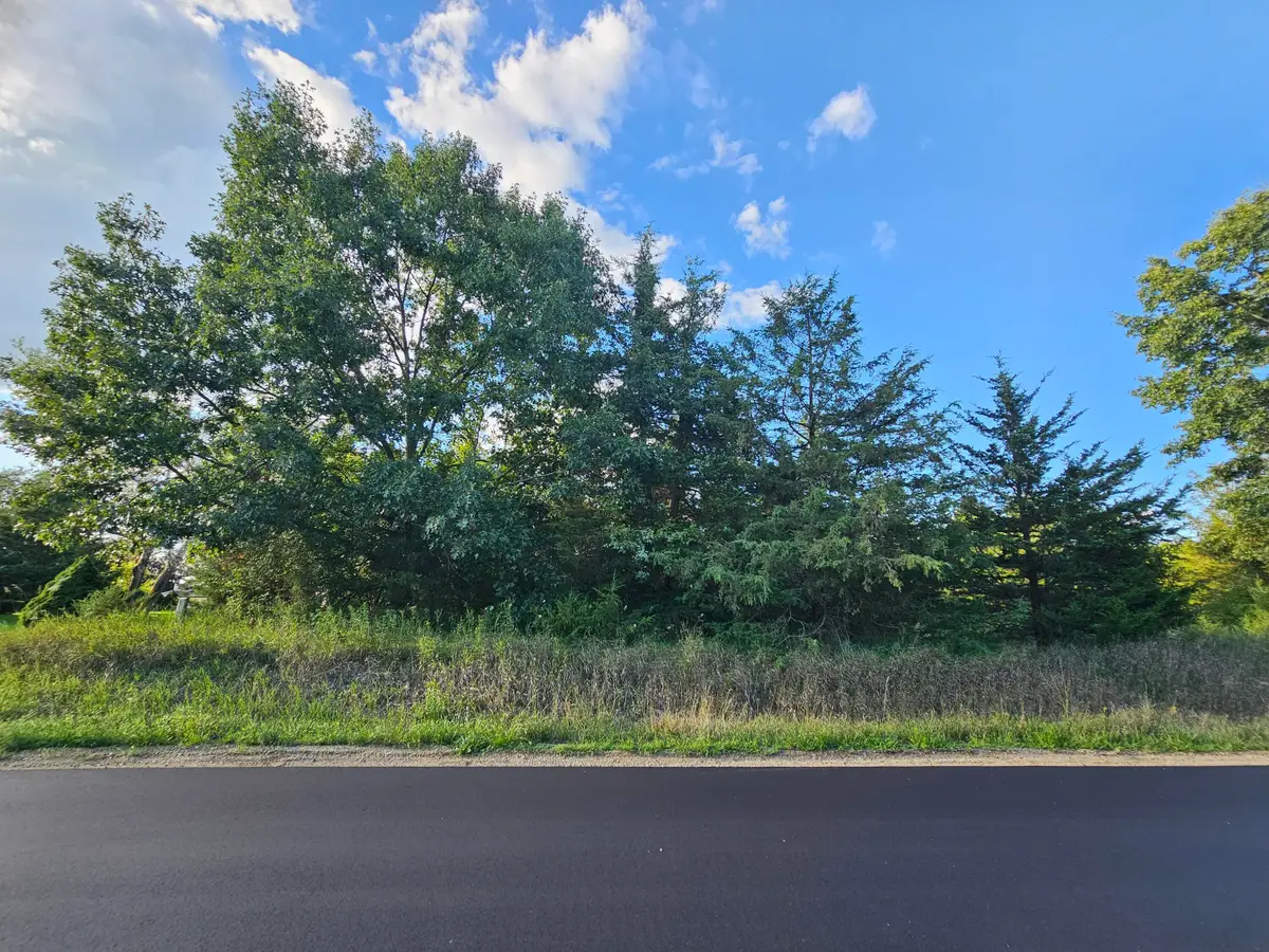 0 V/l Cannes Drive, Brooklyn, MI 49230 - #1