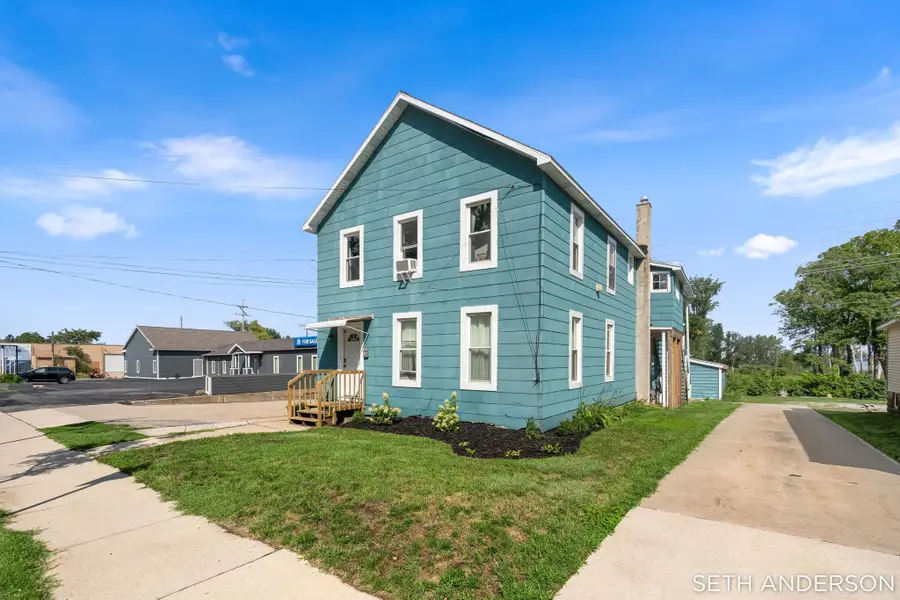 1748 Lakeshore Drive, Muskegon, MI 49441 - #2