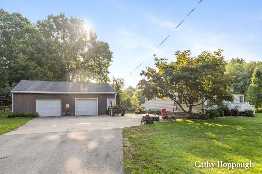 858 Kellogg Road, Ionia, MI 48846 - #2