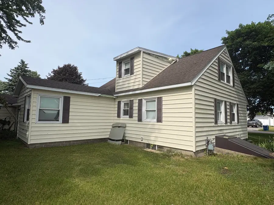 1782 Vine Street, Manistee, MI 49660 - #2