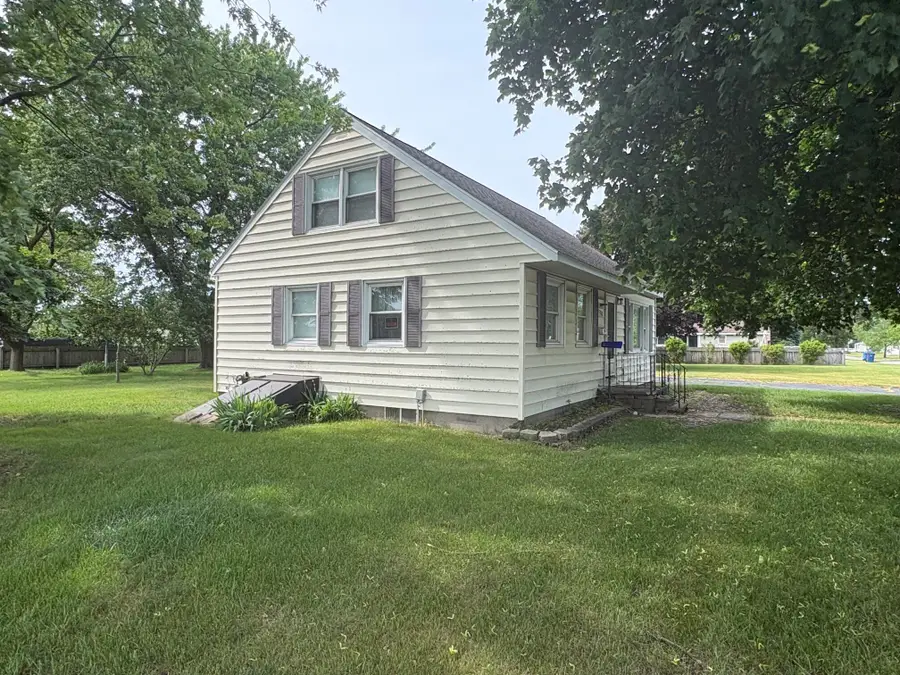 1782 Vine Street, Manistee, MI 49660 - #3