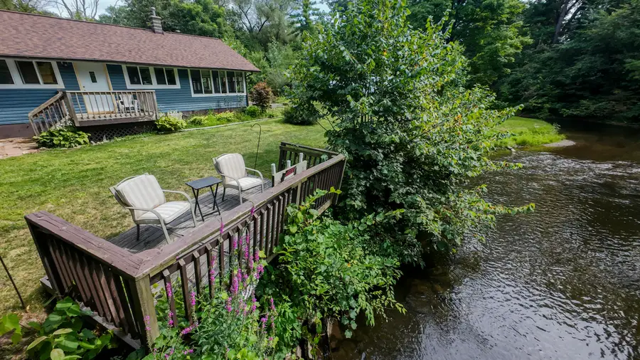 7140 N Amy School Road, Howard City, MI 49329 - #3
