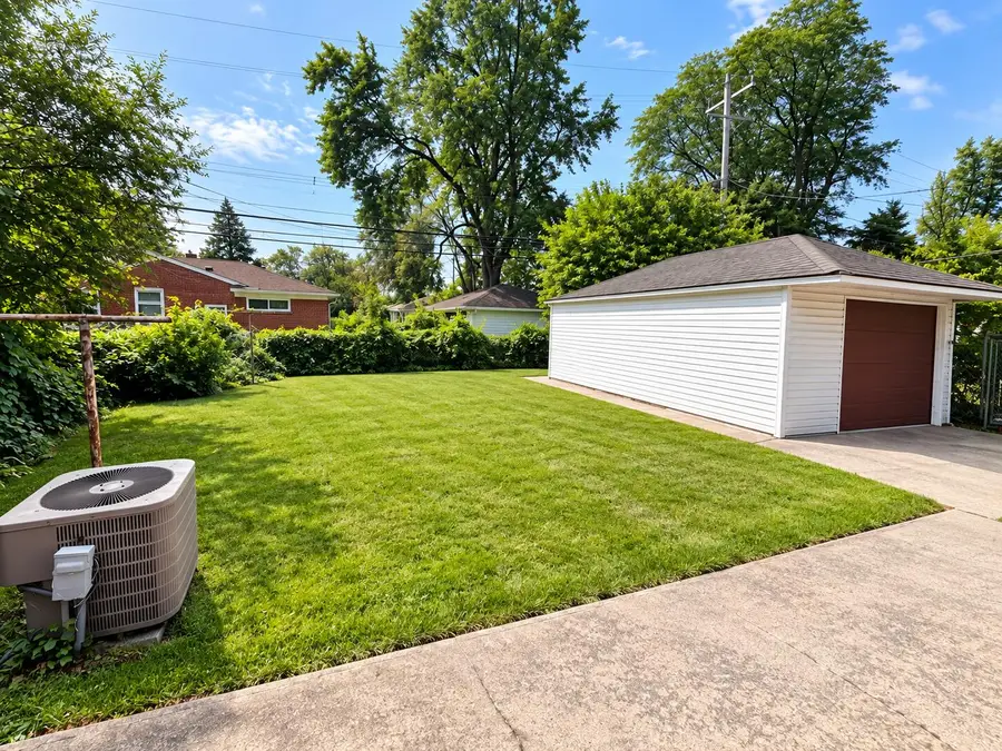 22615 Glendale Street, Detroit, MI 48223 - #3
