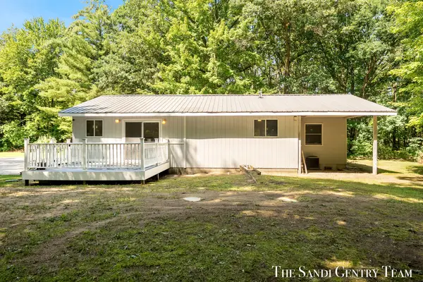 4536 Dalson Road, Twin Lake, MI 49457