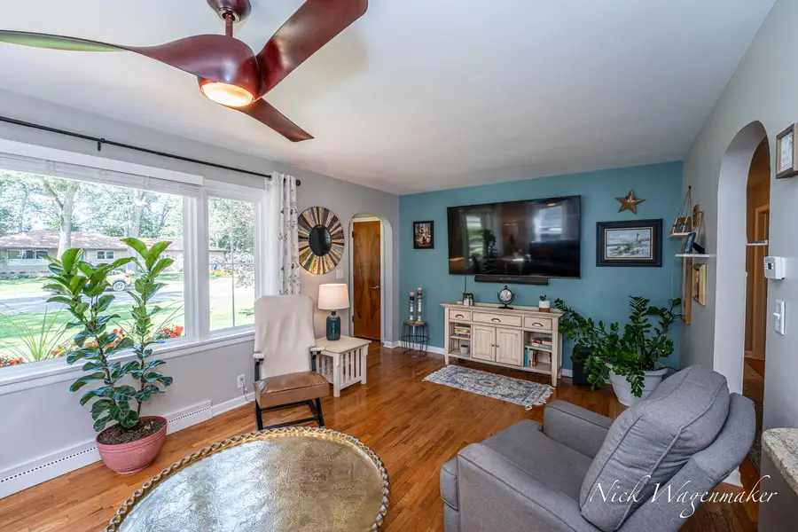 712 River Street, Spring Lake, MI 49456 - #3