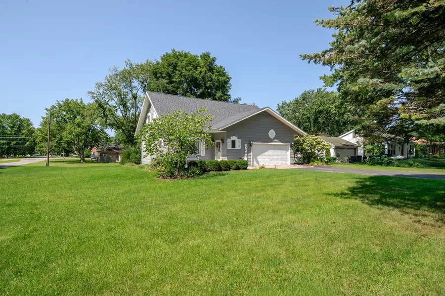 3408 Locust Lane, Saint Joseph, MI 49085 - #2