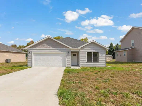 2022 Green Acres Drive, Adrian, MI 49221