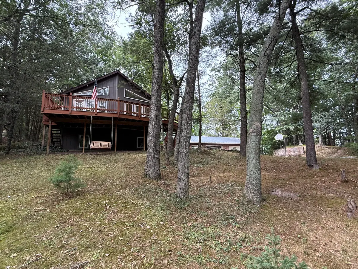 5700 W Lakeshore Court, Pentwater, MI 49449 - #1