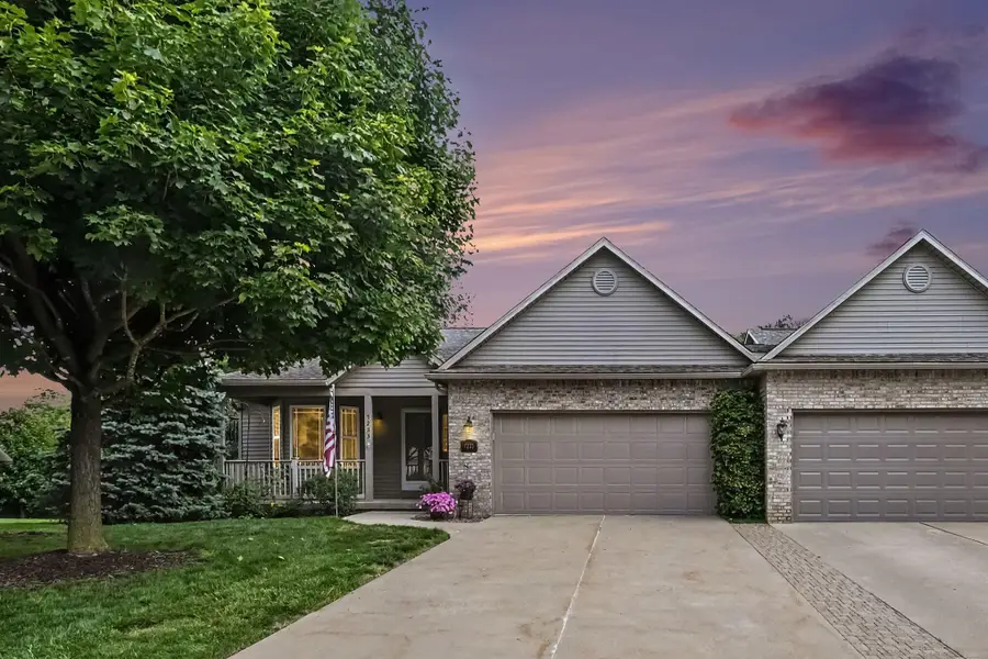 7233 Maplecrest Circle, Swartz Creek, MI 48473 - #2