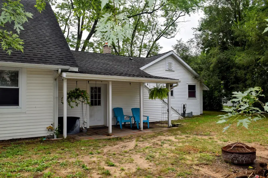 1080 Bellway Avenue, Norton Shores, MI 49441 - #3