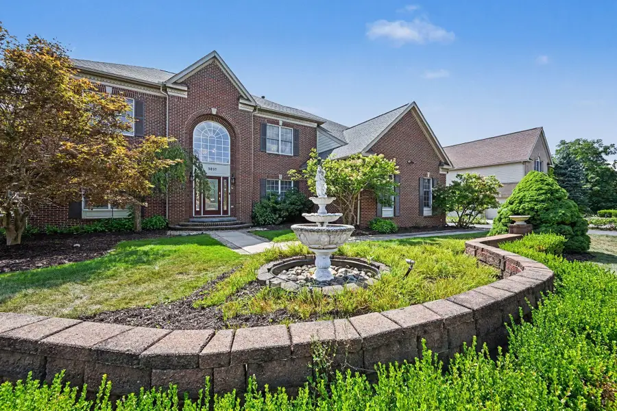 3037 Walnut Ridge Drive, Ann Arbor, MI 48103 - #2