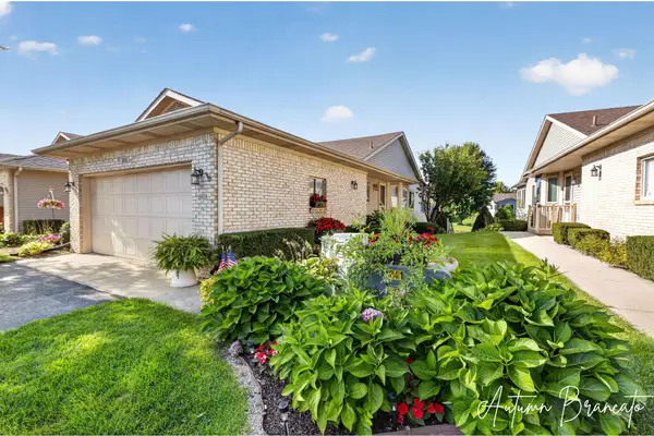 1085 Amber Cove Drive Sw #49, Byron Center, MI 49315
