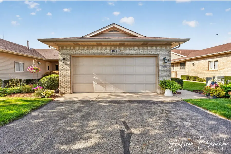 1085 Amber Cove Drive Sw #49, Byron Center, MI 49315 - #3