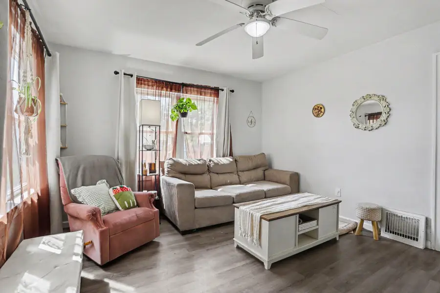 51 N 20th Street N, Battle Creek, MI 49015 - #3