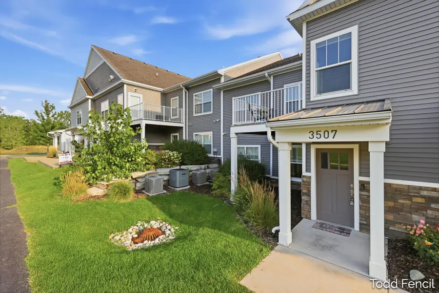 3507 Crystal River Street Sw #109, Wyoming, MI 49418 - #2