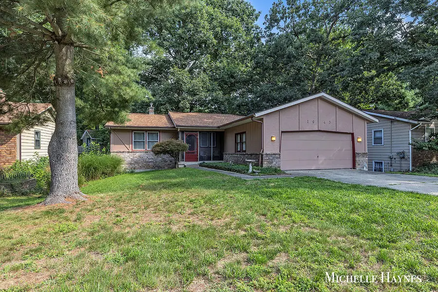 1943 Cannon Street Sw, Wyoming, MI 49519 - #2