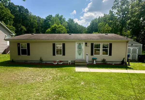 2002 Mount Olivet Road, Kalamazoo, MI 49004