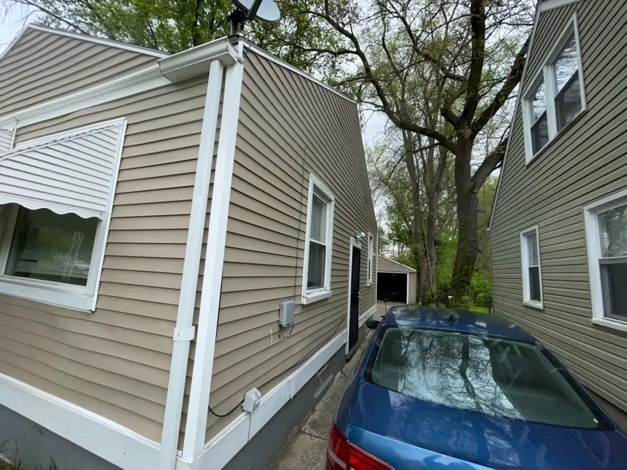 14382 Dolphin Street, Detroit, MI 48223 - #2
