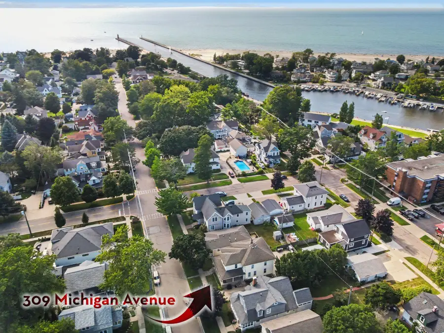 309 Michigan Avenue, South Haven, MI 49090 - #2