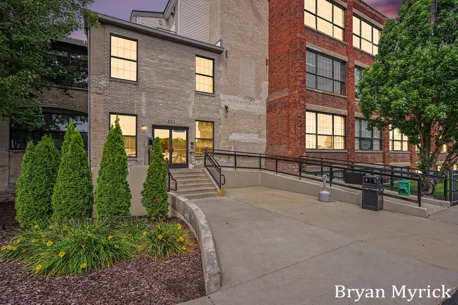 533 Columbia Avenue #009, Holland, MI 49423 - #2