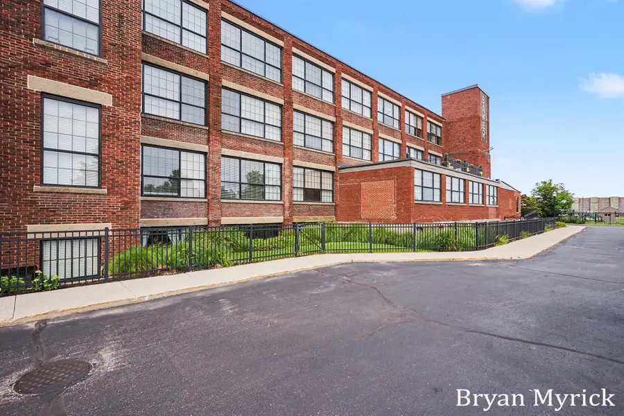 533 Columbia Avenue #009, Holland, MI 49423 - #3