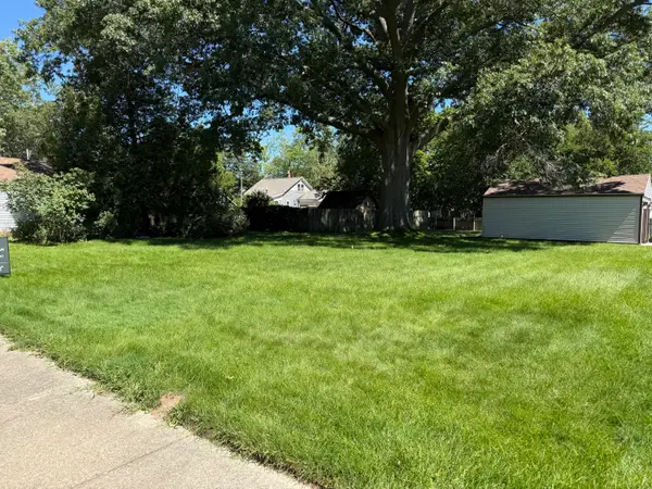 2400 Denmark Street, Muskegon, MI 49441