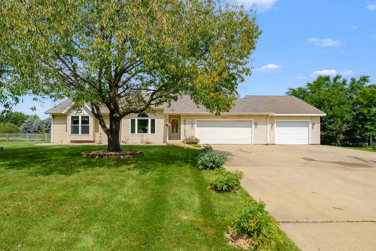 22864 Blackbird Avenue, Mattawan, MI 49071 - #1