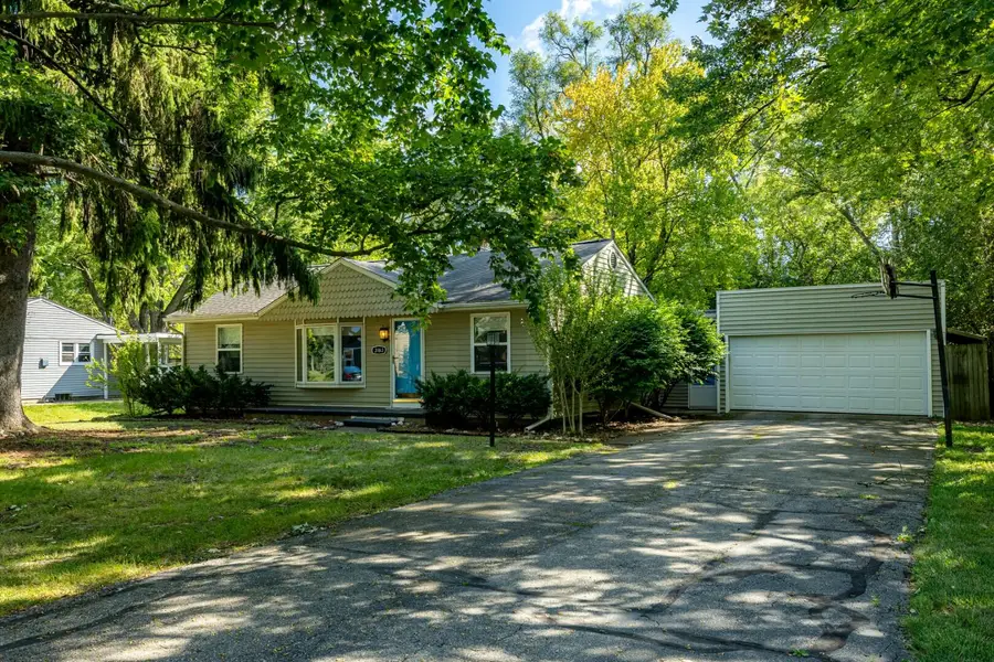 3163 Baylis Drive, Ann Arbor, MI 48108 - #2