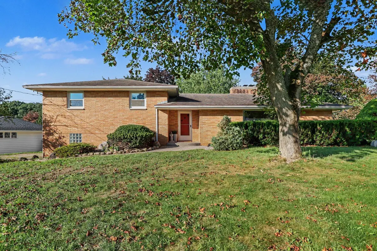 5030 Bronson Boulevard, Portage, MI 49024 - #1