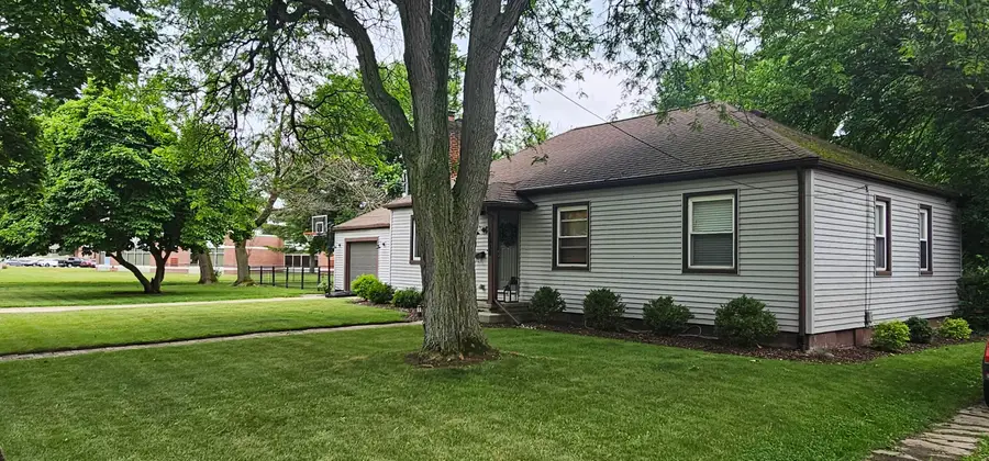 1038 S Wisner Street, Jackson, MI 49203 - #2